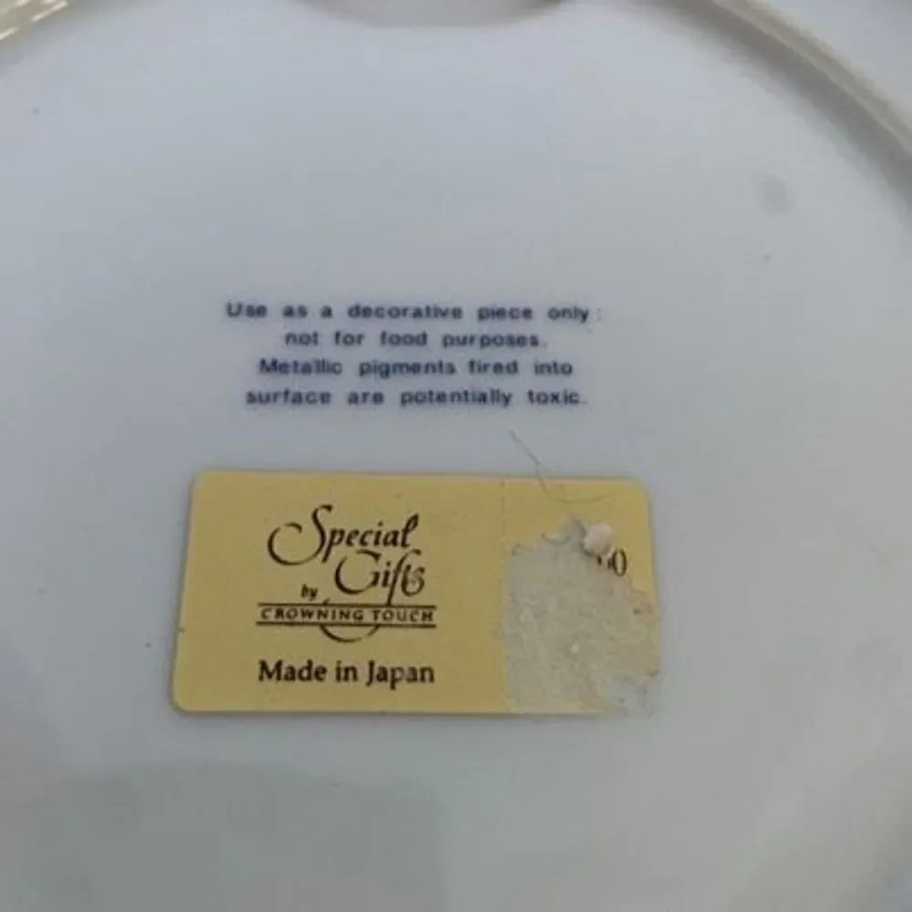 Special Gifts By Crowning Touch 8” Porcelain Cat Plate